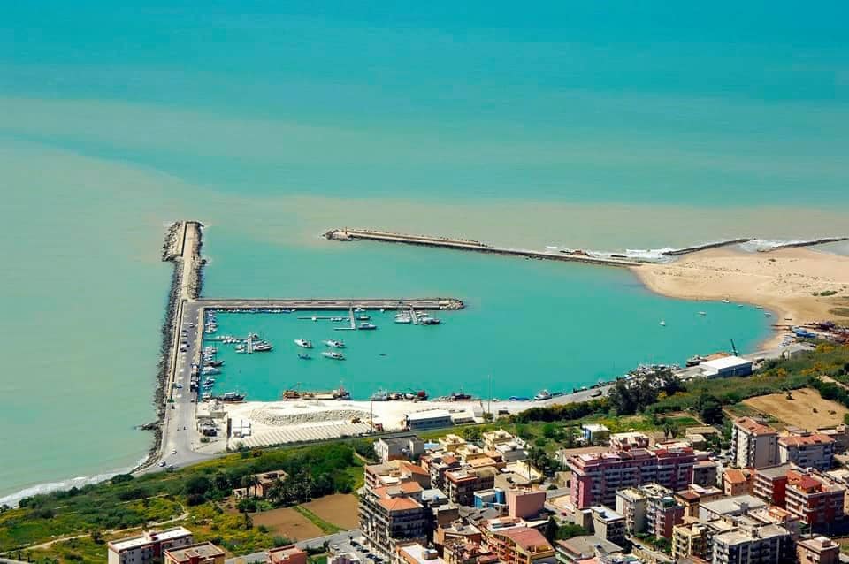 Gela, dibattito aperto sul porto tra grandi progetti e perplessità