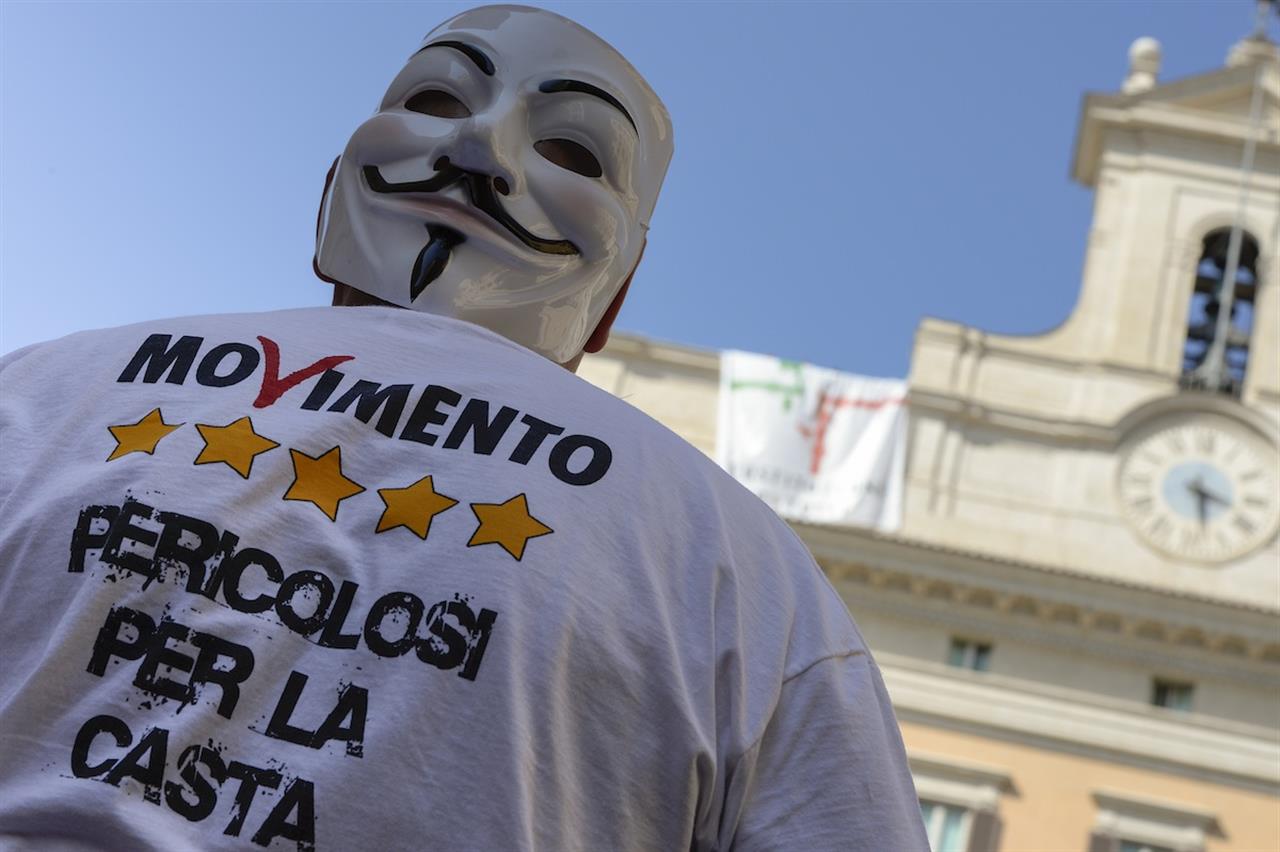 “M5s, Rousseau restituisca dati iscritti entro 5 giorni”