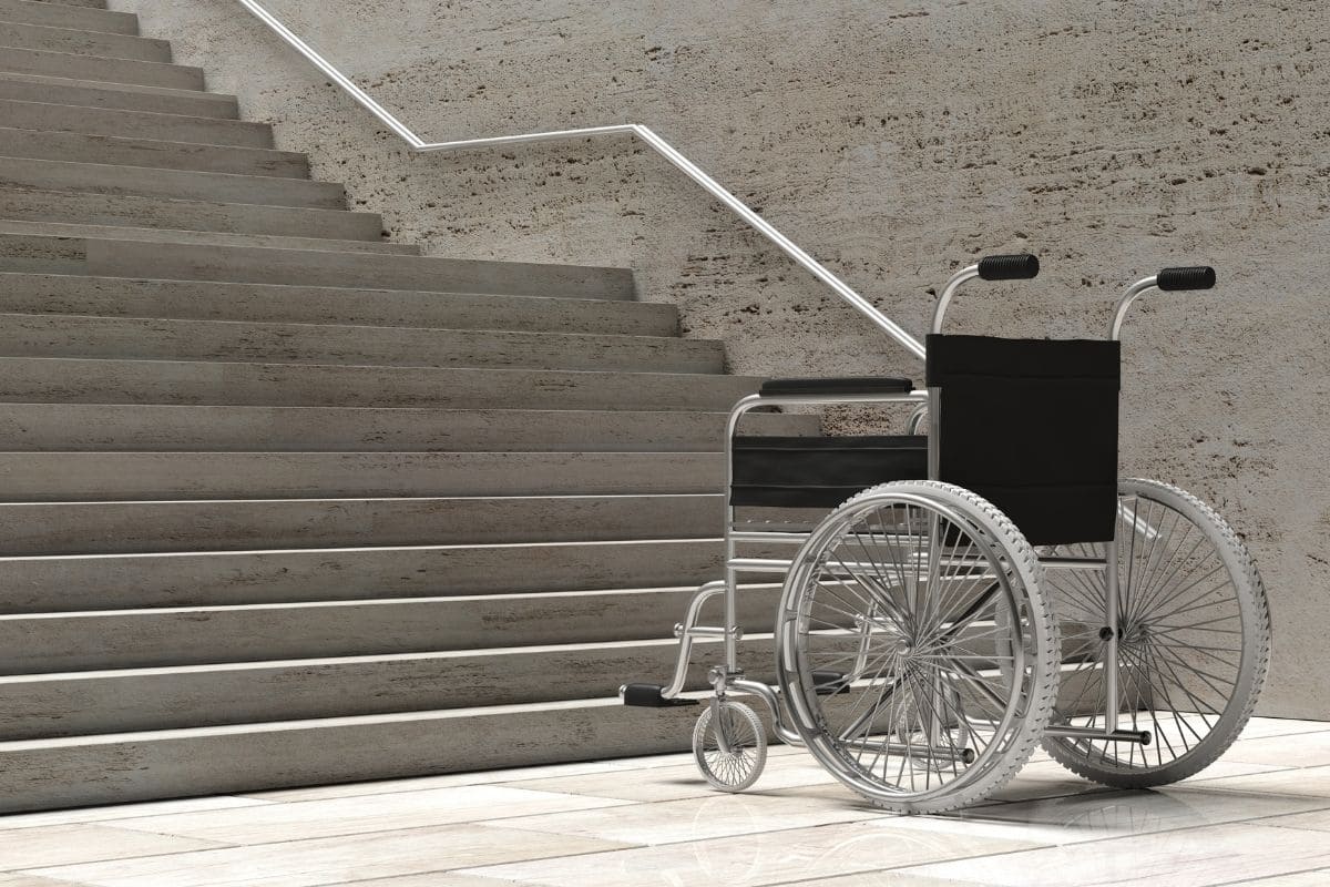 Barriere architettoniche, a Vittoria c’è tanto da fare