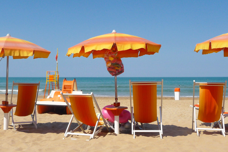 Estate e vacanze, rischio caro-spiagge Estate e vacanze, rischio caro-spiagge