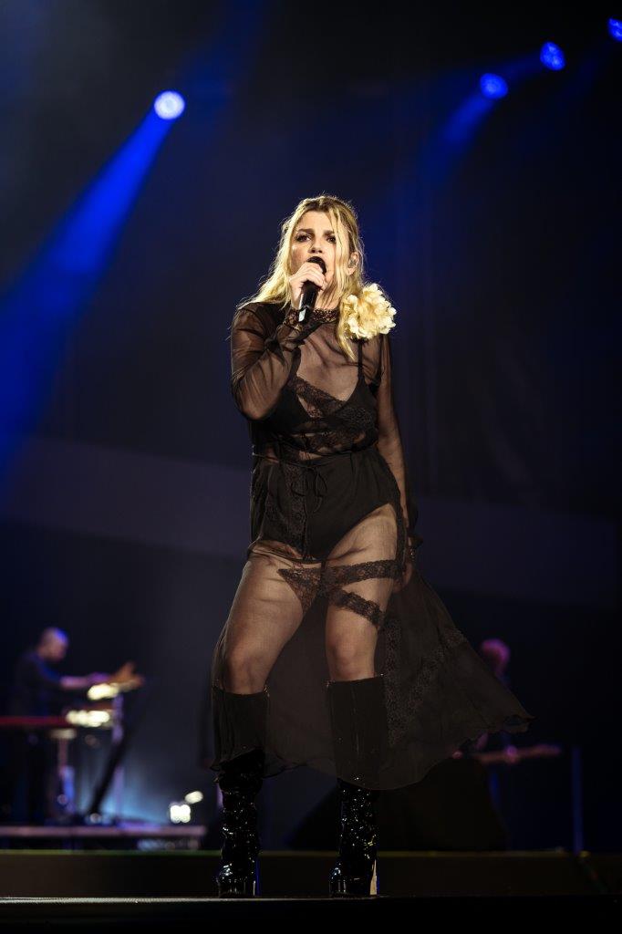 Emma, domani in concerto al Teatro Antico di Taormina