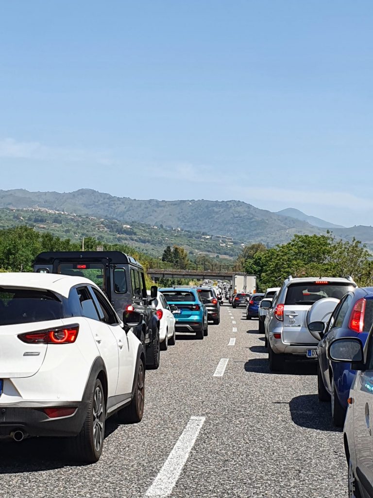 Autostrade in Sicilia, altro week-end tra code e lavori, ma da luglio… Autostrade in Sicilia, altro week-end tra code e lavori, ma da luglio…