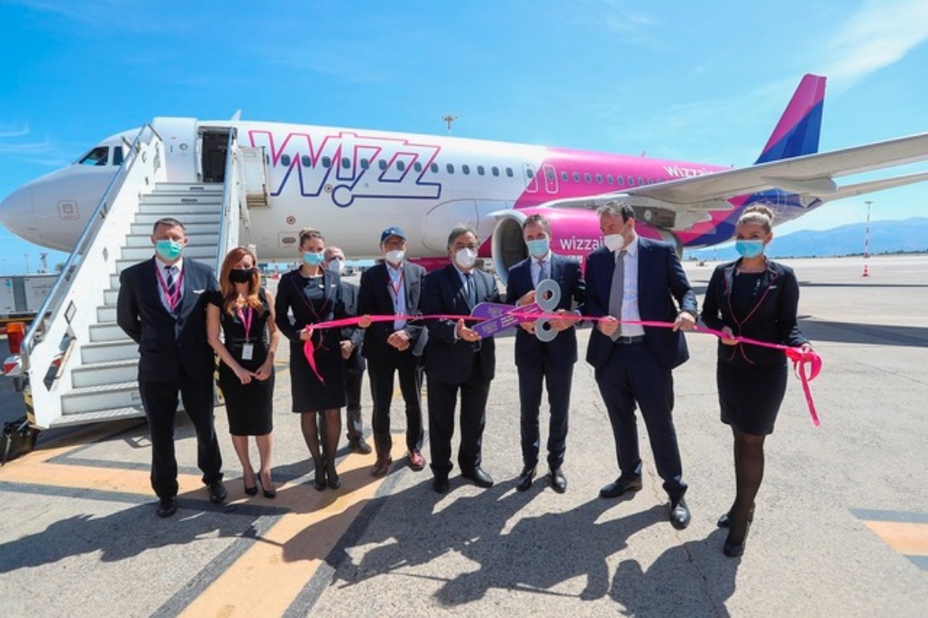 Wizz Air sbarca a Palermo, inaugurata la base, ecco rotte e voli