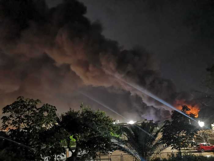 Incendi, Palermo, boato nella notte, in fiamme capannone