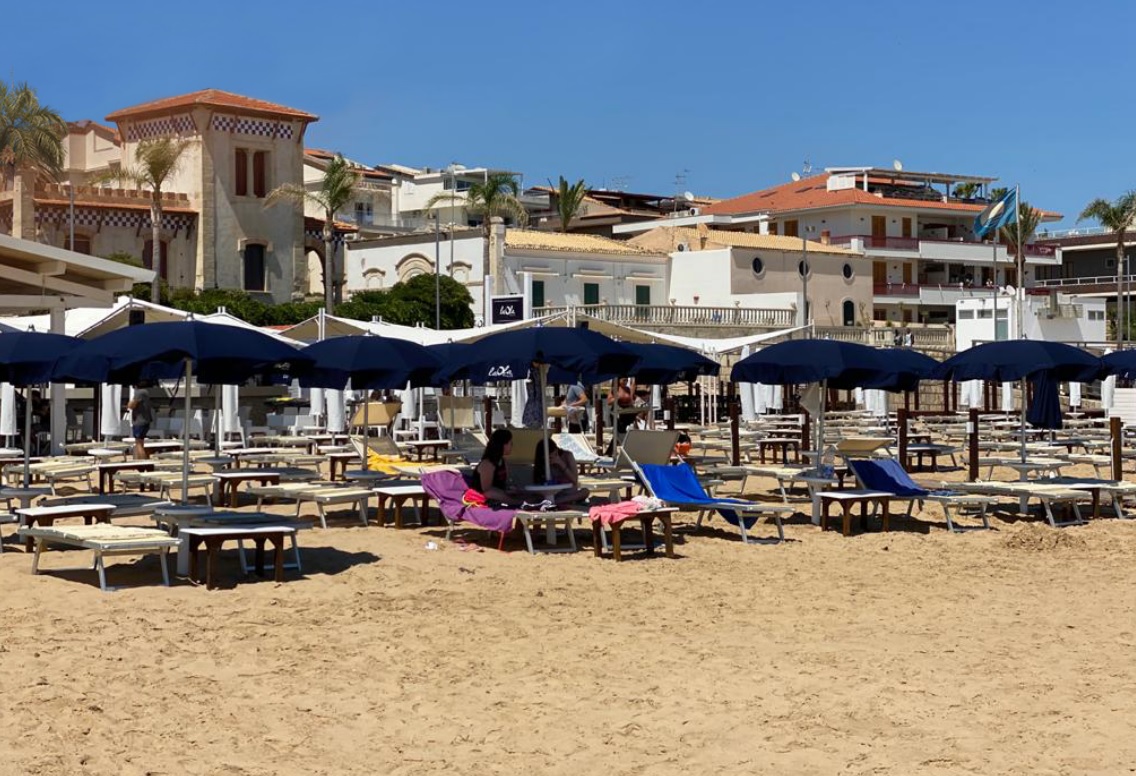 Galleria foto 'Mare a Ragusa, quanto costa l’ingresso negli stabilimenti balneari' - foto 6