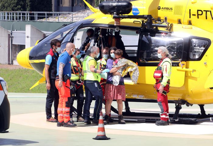 Ritrovato il bambino di 2 anni, tutti i misteri e il ruolo dei genitori