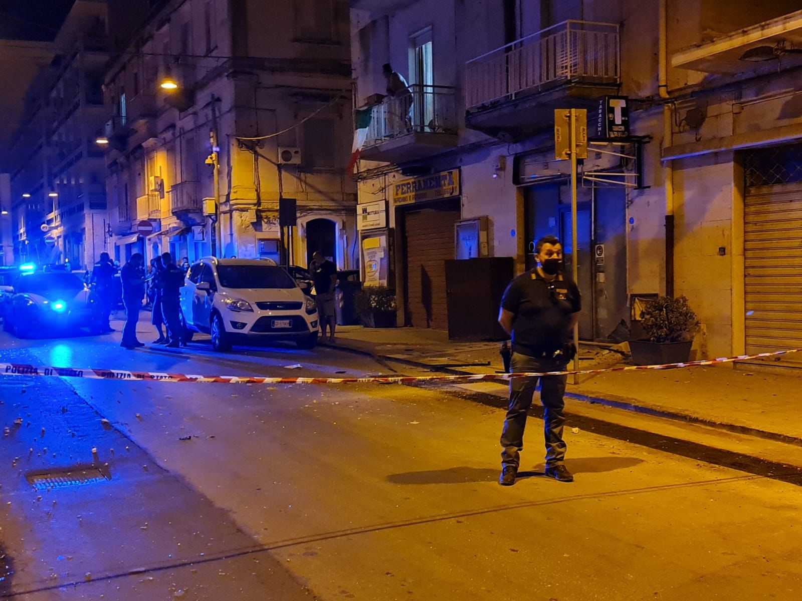 Siracusa, ancora il racket in azione, esplosa nuova bomba carta