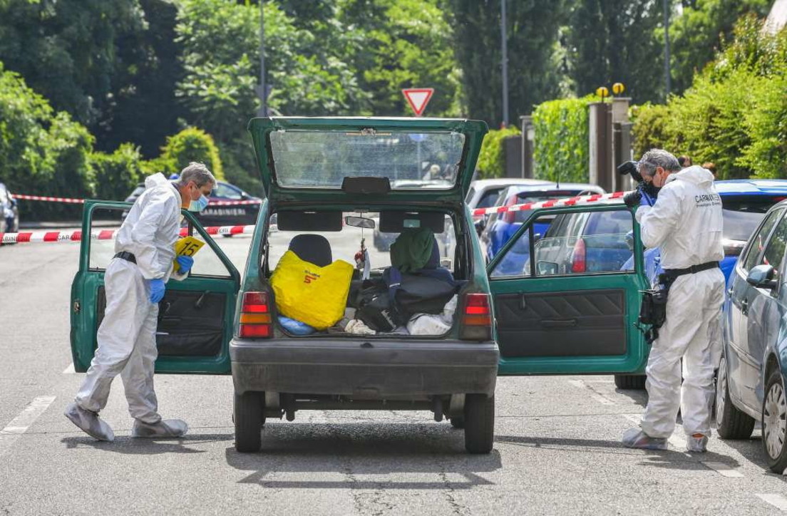 Marito ucciso a Milano dalla moglie durante una lite in auto