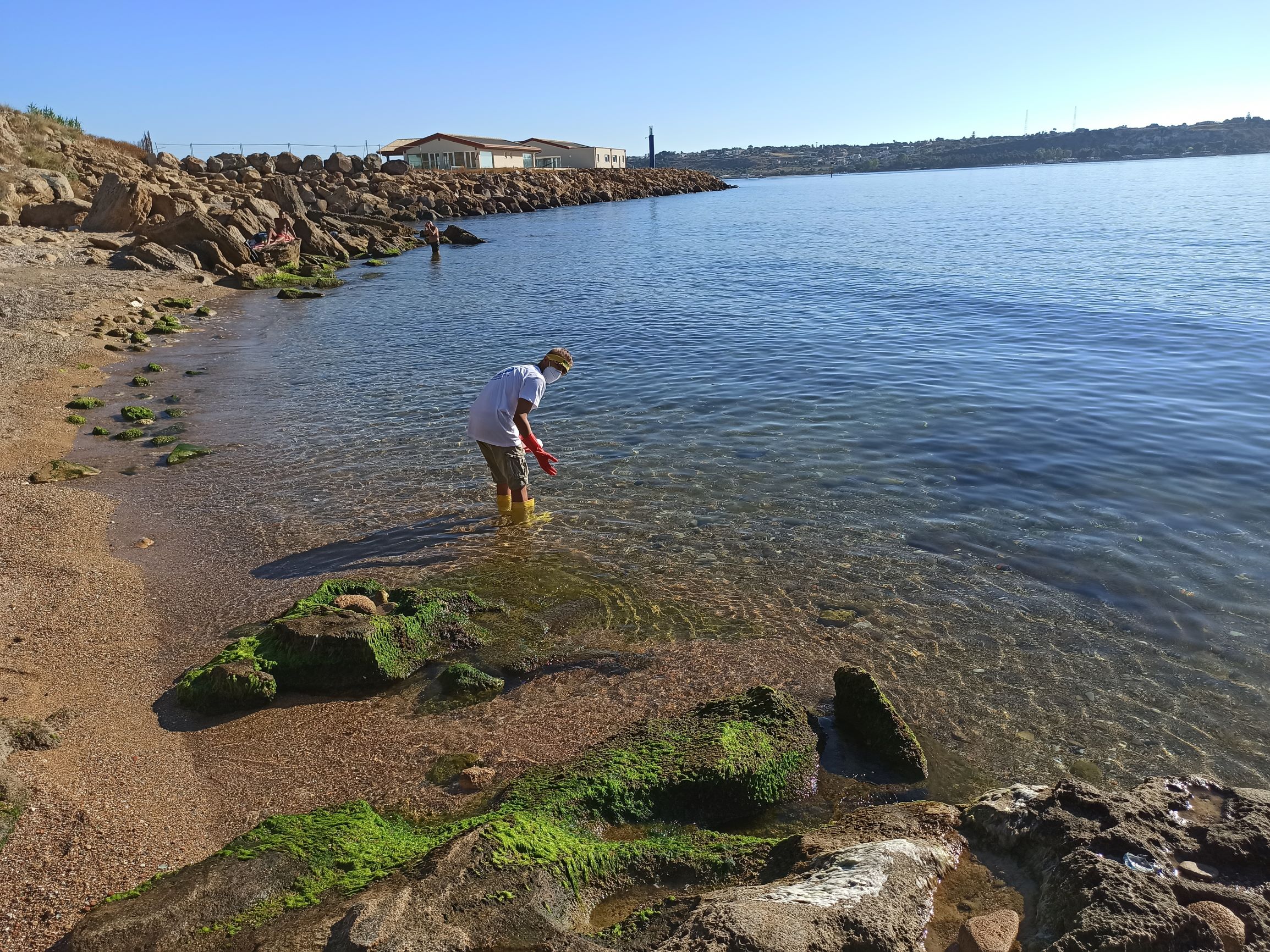 Augusta, spiaggia delle Grazie: resta il divieto di balneazione