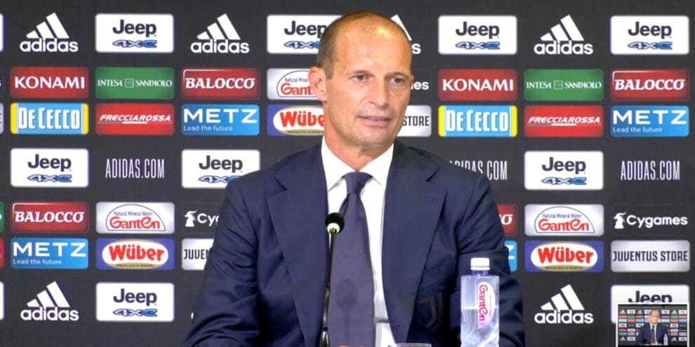 Massimiliano Allegri paparazzato con una nuova donna: ecco chi è la fidanzata post Ambra