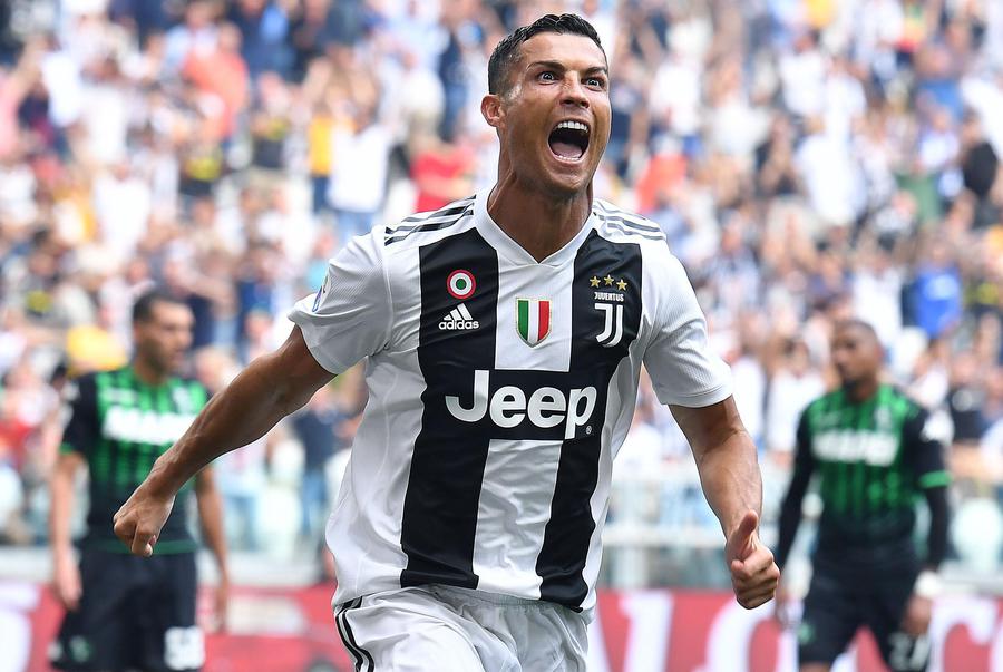 Juve, Ronaldo è tornato a Torino, presto con Allegri e compagni