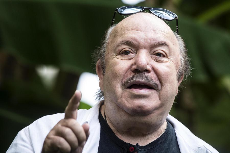 Lino Banfi compie 85 anni, il re della commedia all’italiana