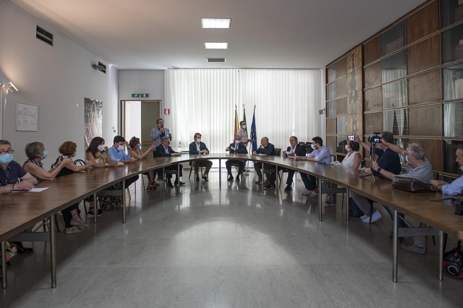 Teatro, Le Allegre comari e la squadra dei record﻿