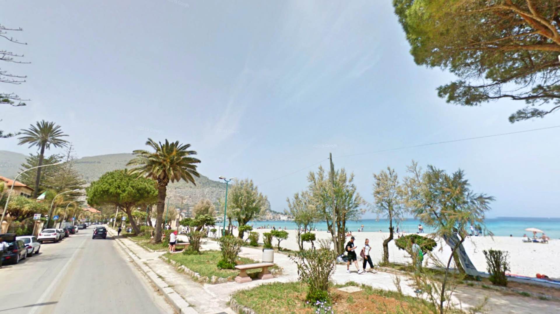 Pedonalizzazione Mondello, non si placano le polemiche