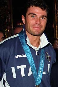 Canoa, Antonio Rossi colpito da infarto in Veneto