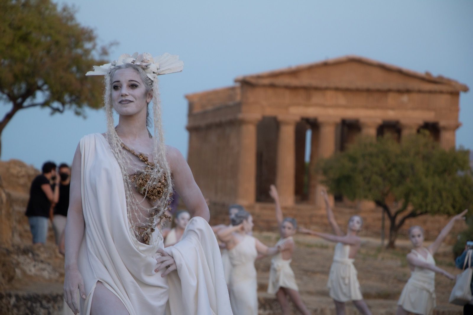 Valle dei Templi, 400 spettatori per la visita teatralizzata all’alba
