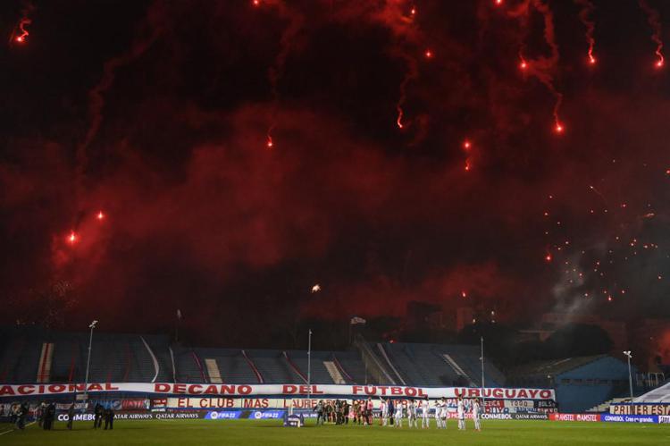 Uruguay, calciatore Martinez si suicida, campionato sospeso