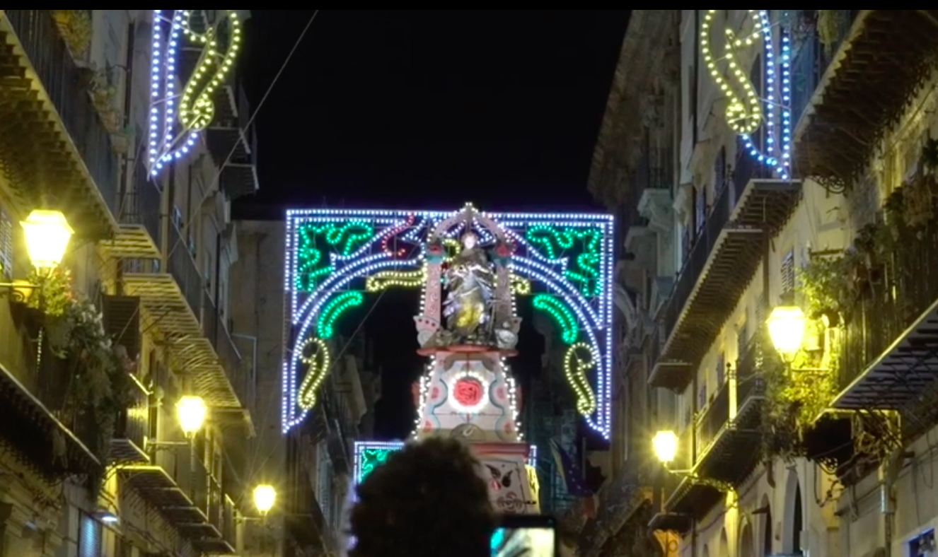 Festino Santa Rosalia a Palermo, carro trionfale ai Quattro Canti