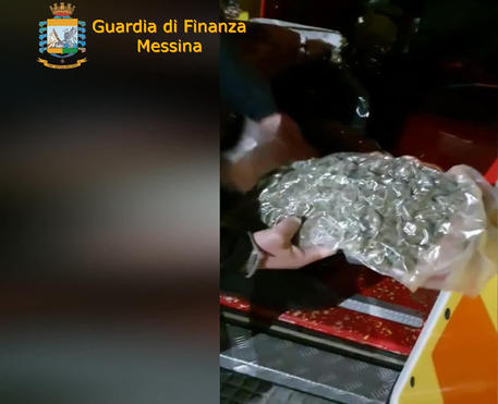 Milazzo, operazione antidroga, eseguite 11 misure cautelari