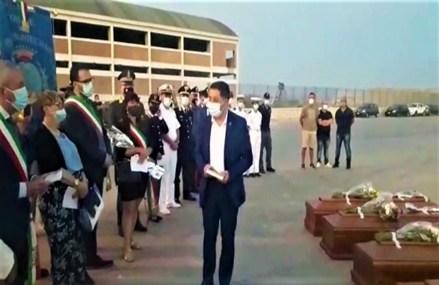 Migranti, Lampedusa, nessuna speranza per i dispersi