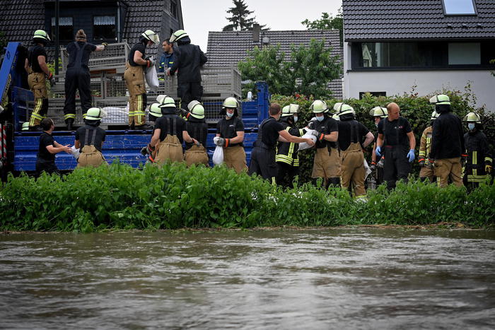 Alluvione in Germania, è una strage, 156 le vittime