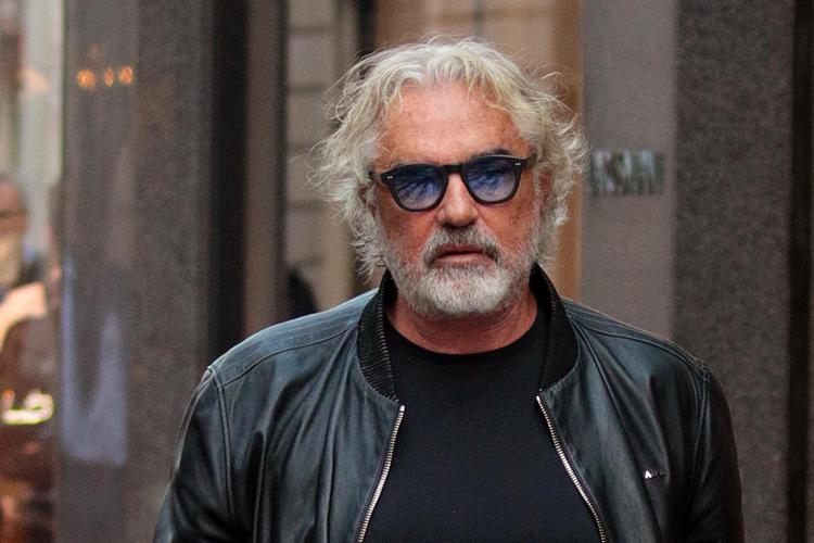Pasqua: Briatore bloccato nel traffico, lo sfogo sui social: “Quest’estate cosa faremo?”