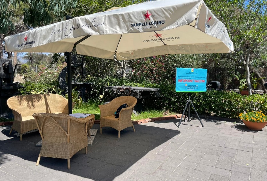 Infopoint nei lidi catanesi per prenotazione vaccini, ecco dove