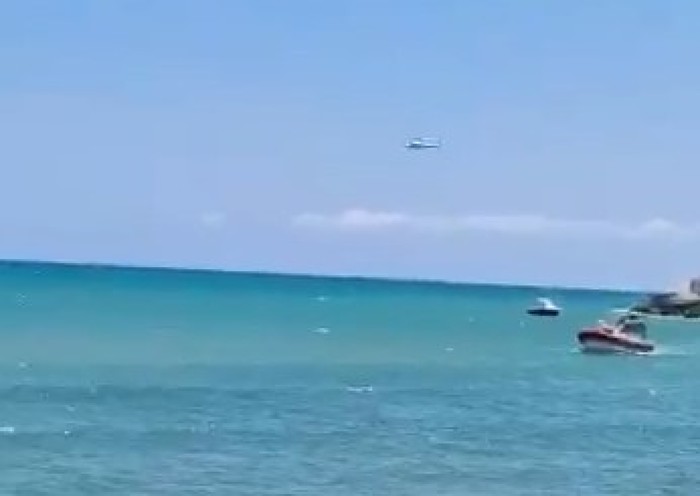 Dodicenne trovata morta in mare, indagini in corso Dodicenne trovata morta in mare, indagini in corso