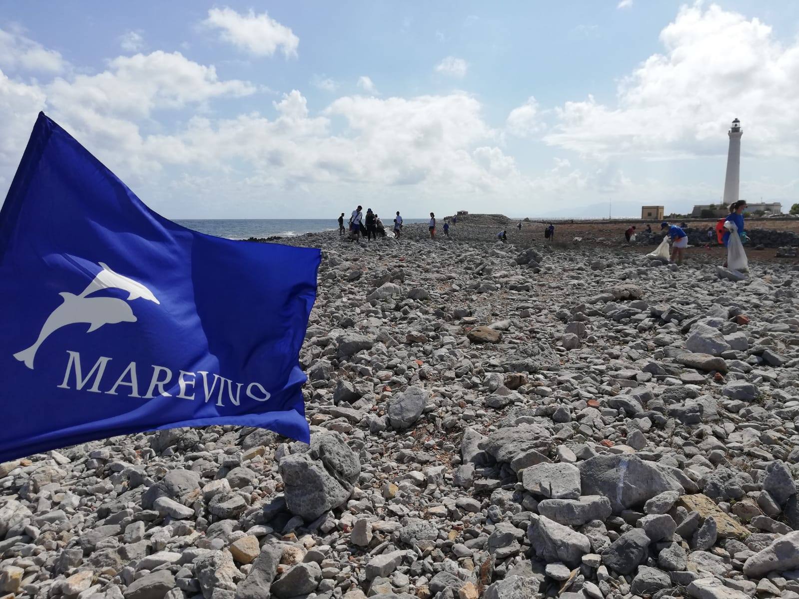 Ambiente, Marevivo rimuove 3 reti fantasma a Palermo