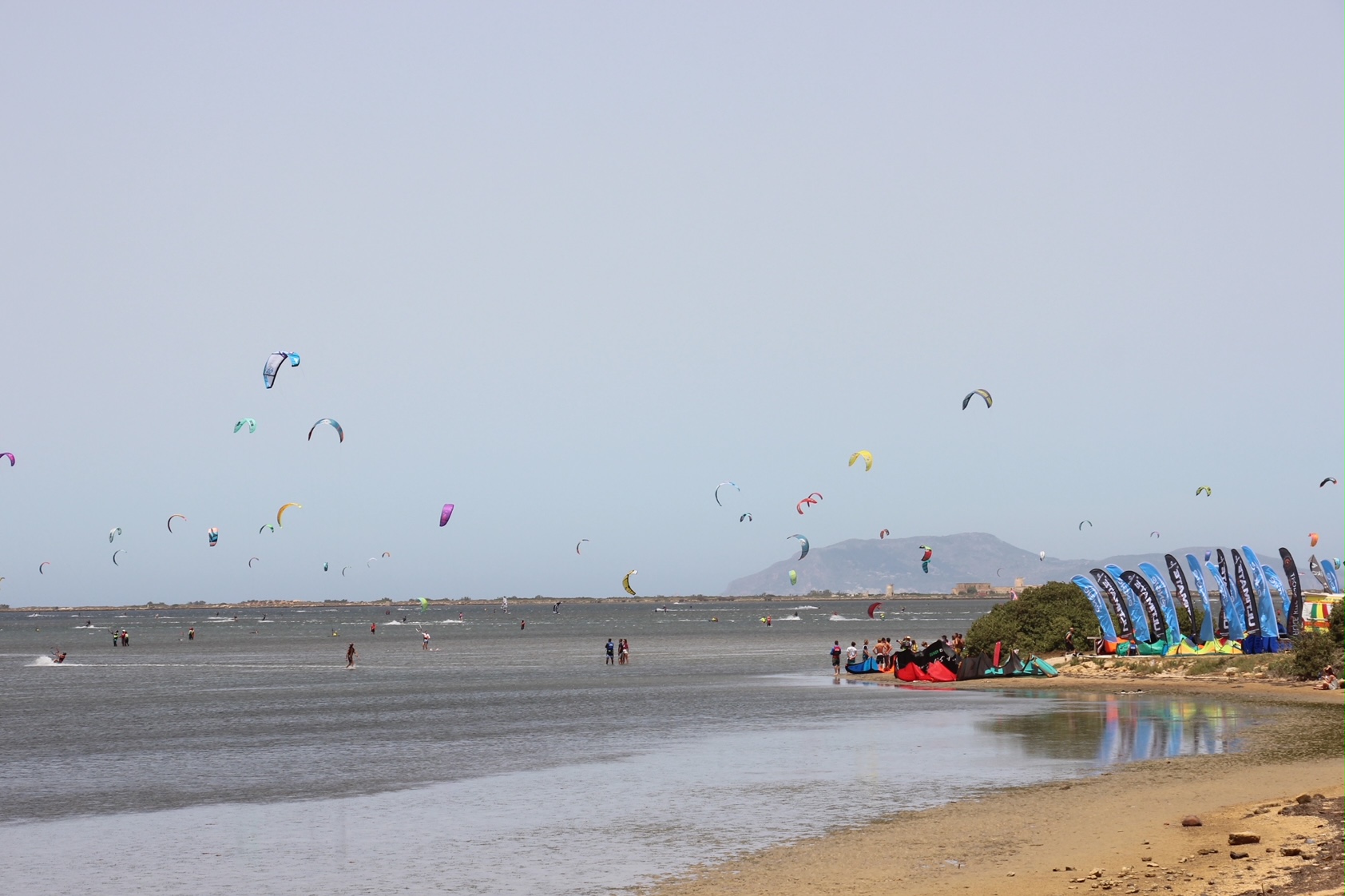 Marsala Kitefest, esplosione di colori in Laguna, il video