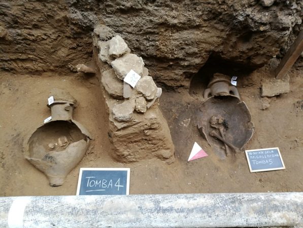 Gela, necropoli greca allagata per rottura tubazione fogna