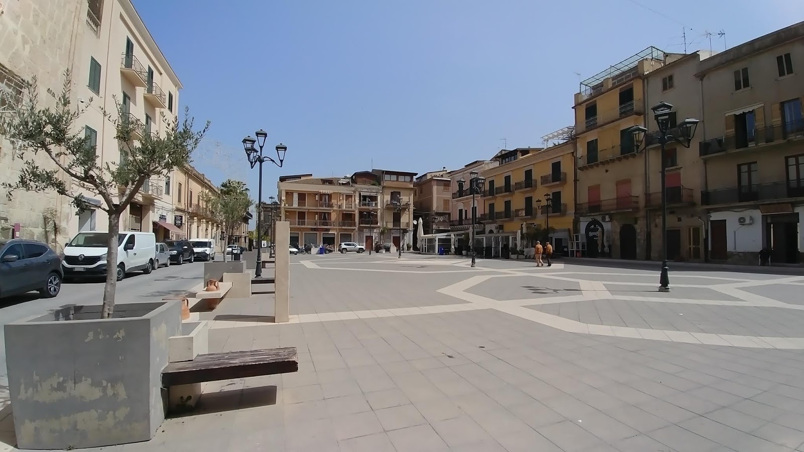 Una trentatreenne si è suicidata a Riesi dopo essere stata vittima di diverse violenze