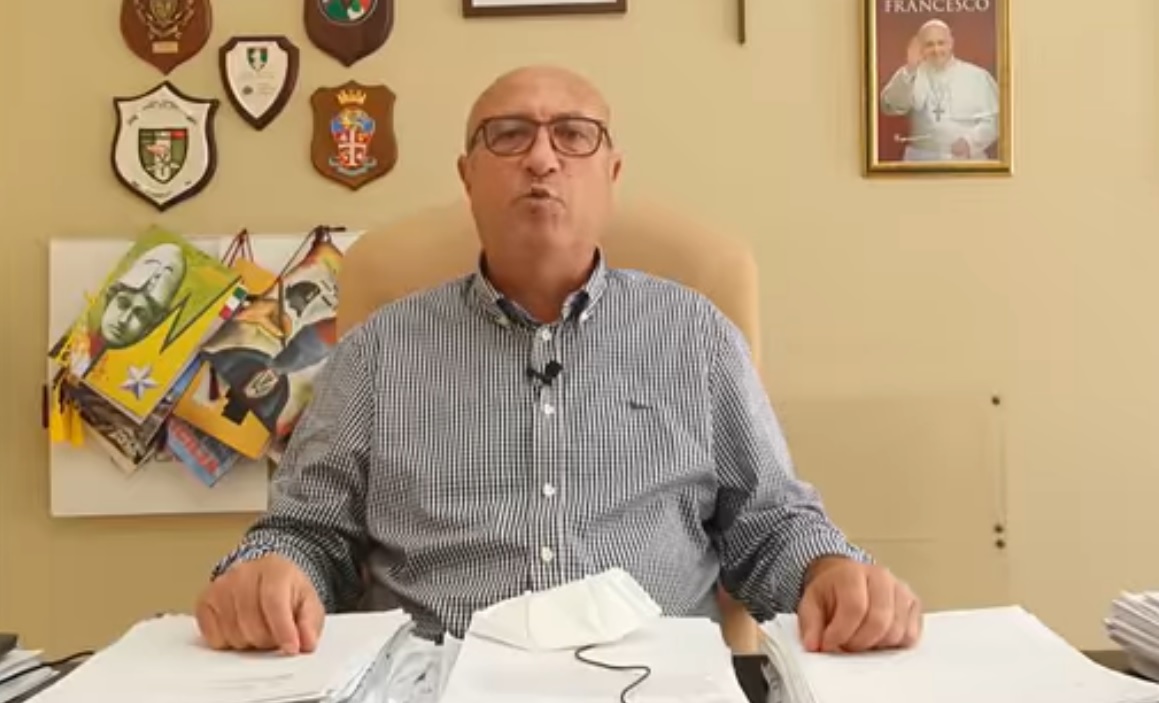 Carlentini, il sindaco, “senza green pass non si entra in Comune”