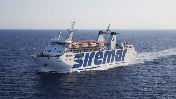 Trasporti Lampedusa e Linosa, sindaco Martello duro su disservizi Siremar