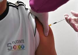 Vaccini, il 78,24% degli over 12 ha completato il ciclo