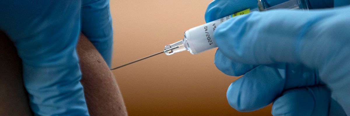 Vaccino per fascia 5-11 anni, Fda conferma efficacia Pfizer