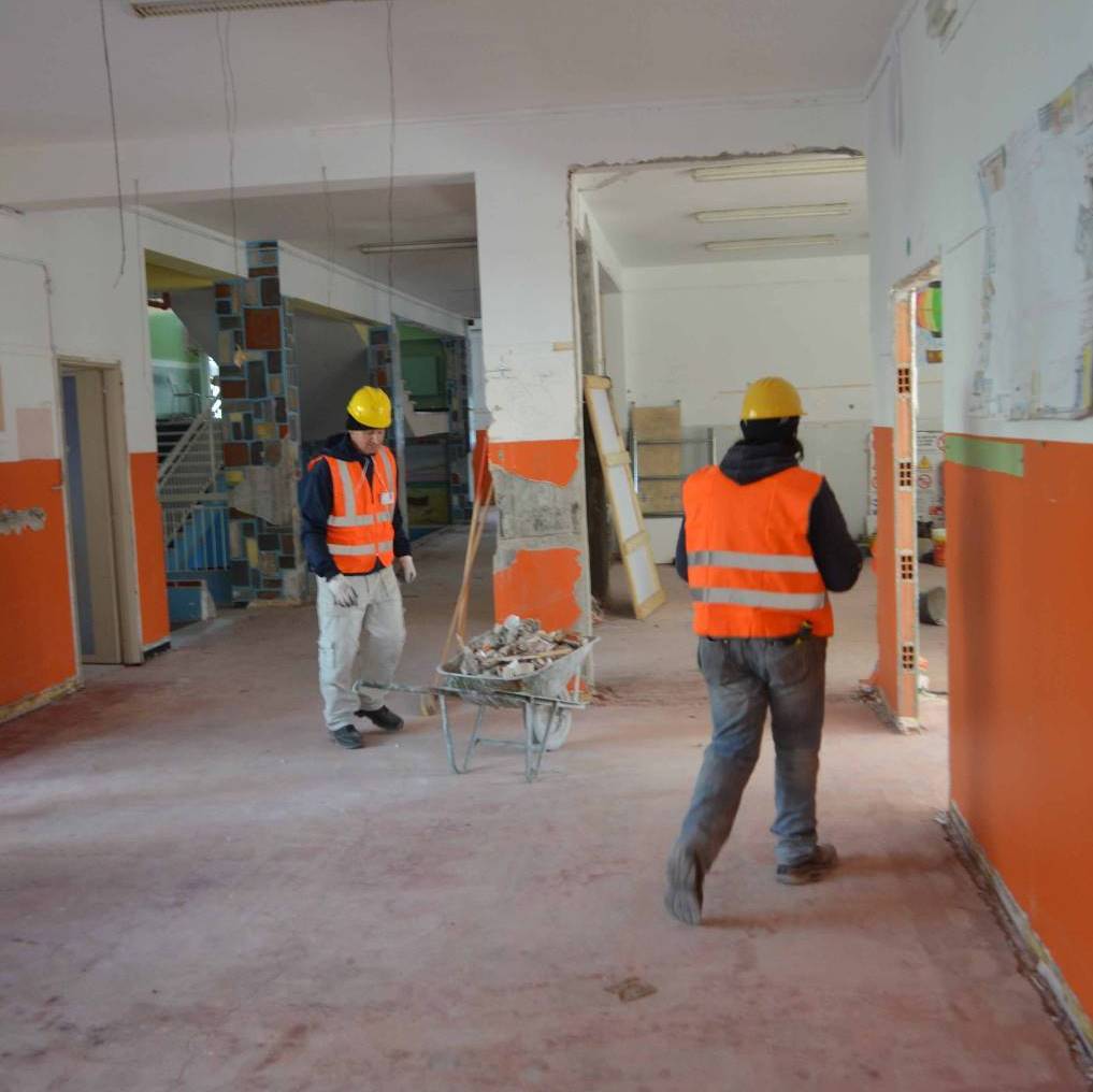 Manutenzione scuole, arrivano i fondi dalla Regione