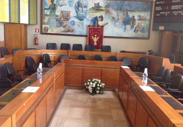 Gela, via libera al Bilancio, critiche dell’opposizione