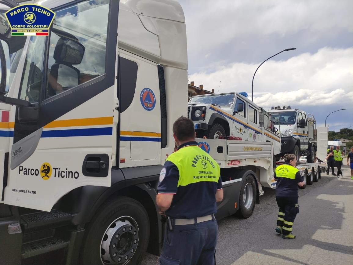 Emergenza incendi in Sicilia, in arrivo 33 squadre di volontari