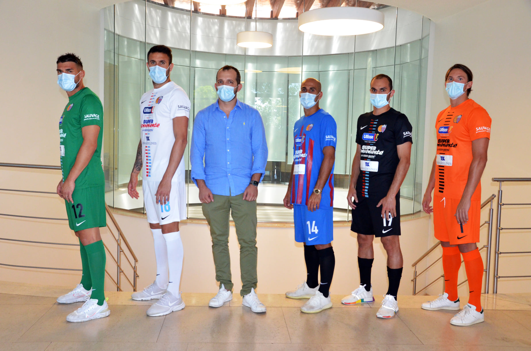 Calcio Catania, presentate le nuove maglie Nike per la stagione 2021/2022