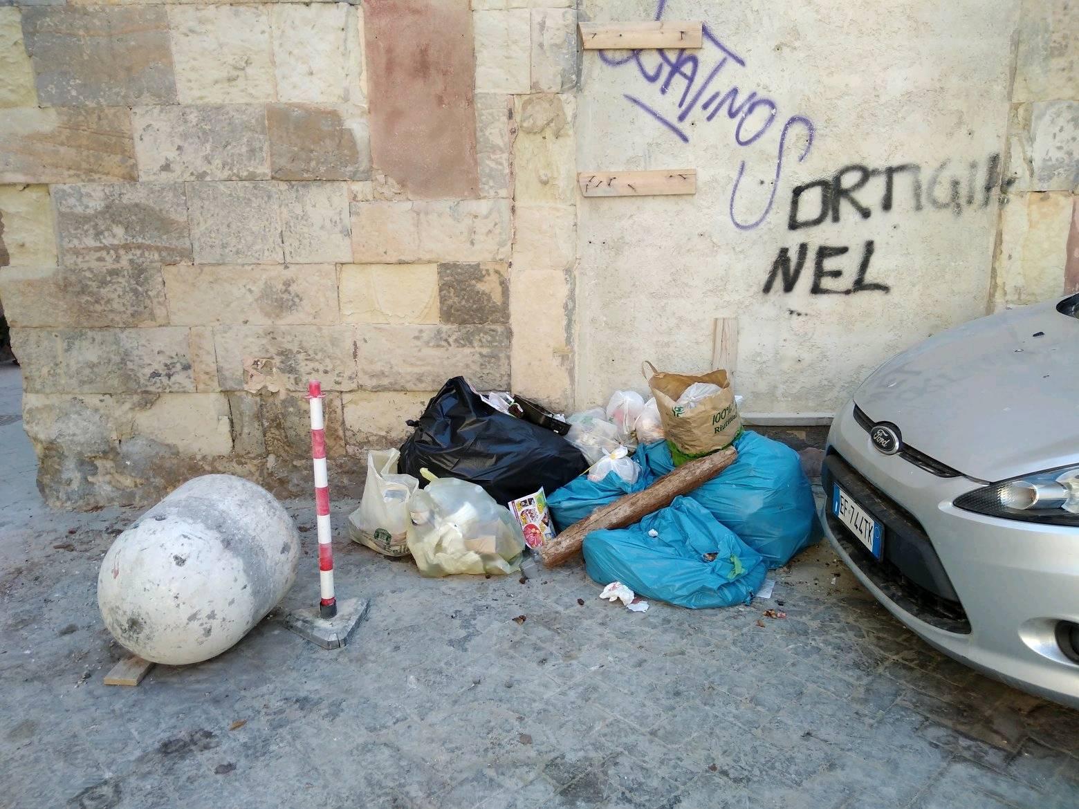 Siracusa, una petizione online contro il degrado in Ortigia