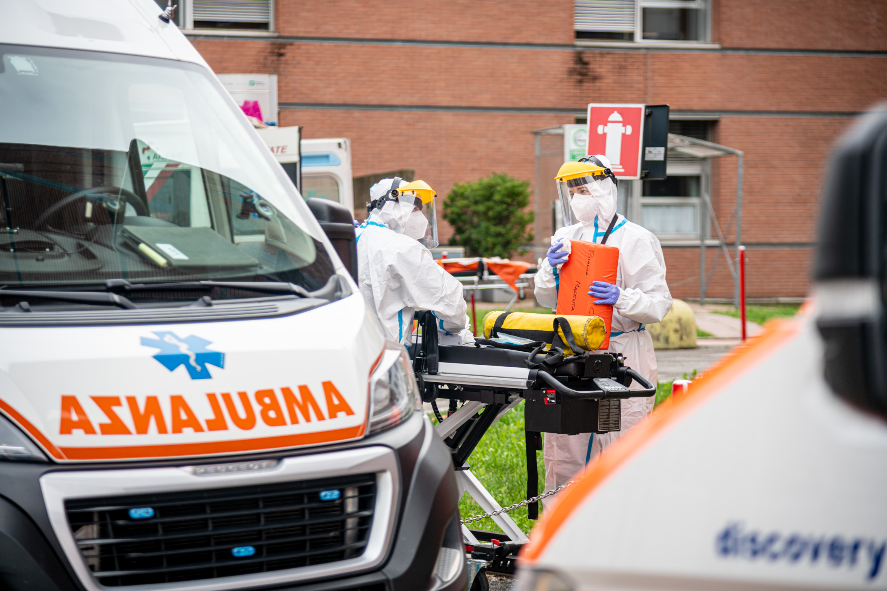 Protocollo tra Asp Palermo e Croce Rossa per trasporto pazienti positivi