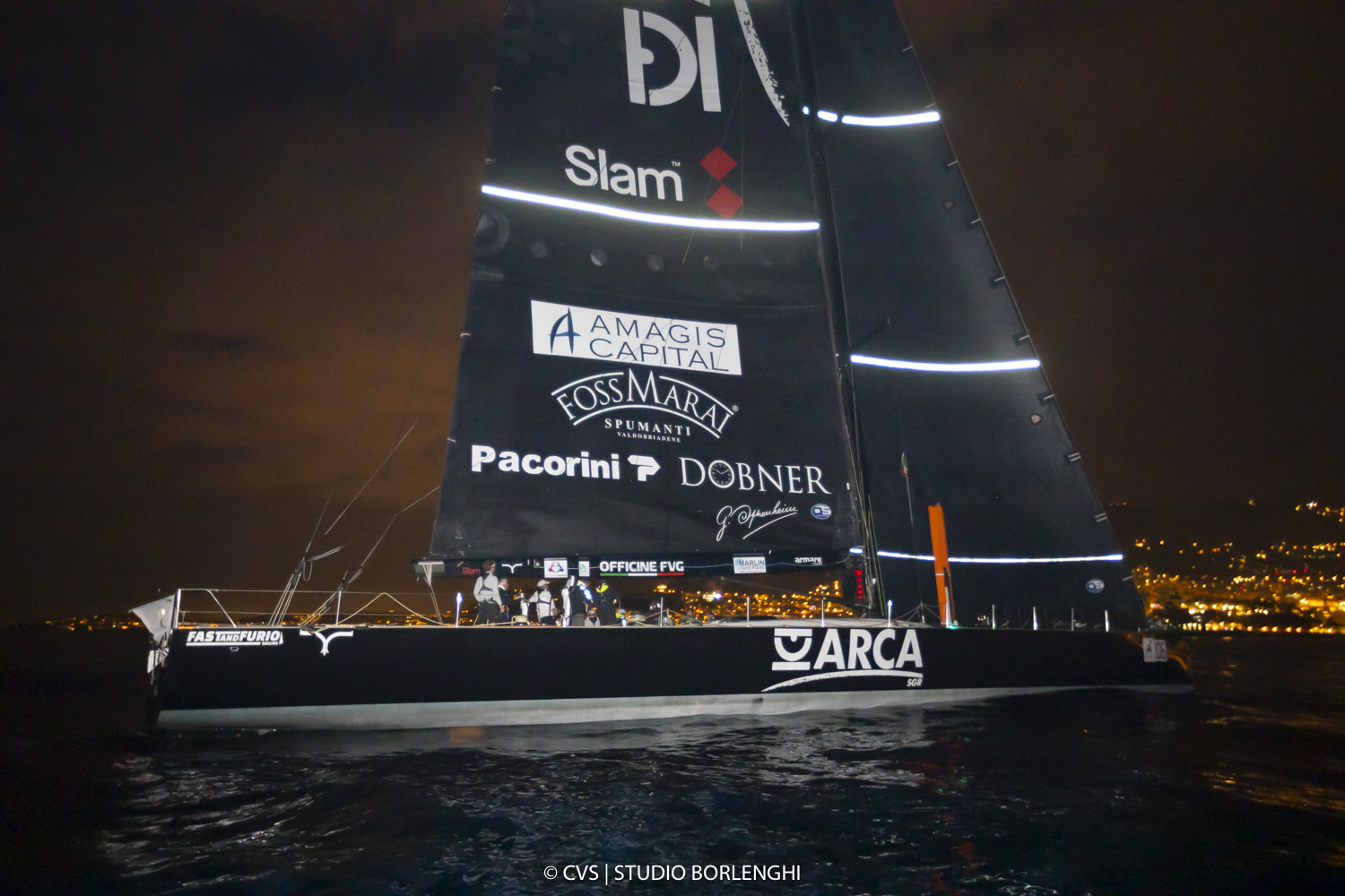 Vela, Arca taglia per prima traguardo Palermo-Montecarlo