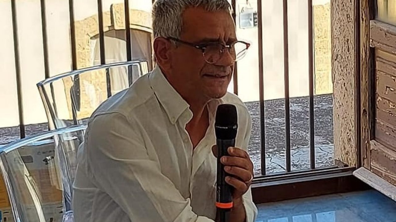 Linguistica, morto Roberto Sottile, addolorato Navarra