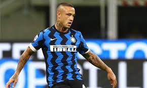 Il lupo perde il pelo, ma non il vizio: patente sospesa per l’ex Inter Il lupo perde il pelo, ma non il vizio: patente sospesa per l’ex Inter