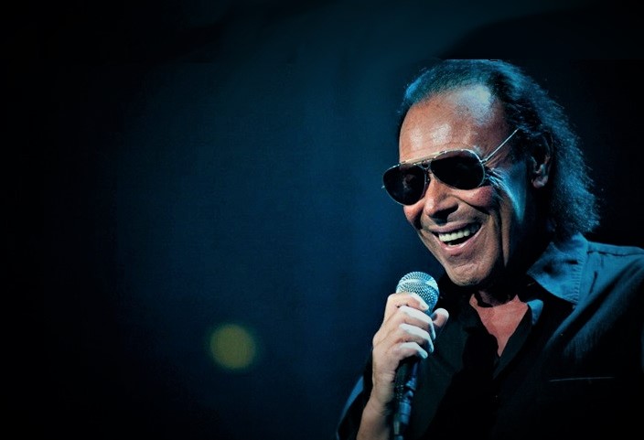 Gli auguri a Venditti e la telefonata a sorpresa a Fiorello, un 8 marzo “speciale” – VIDEO