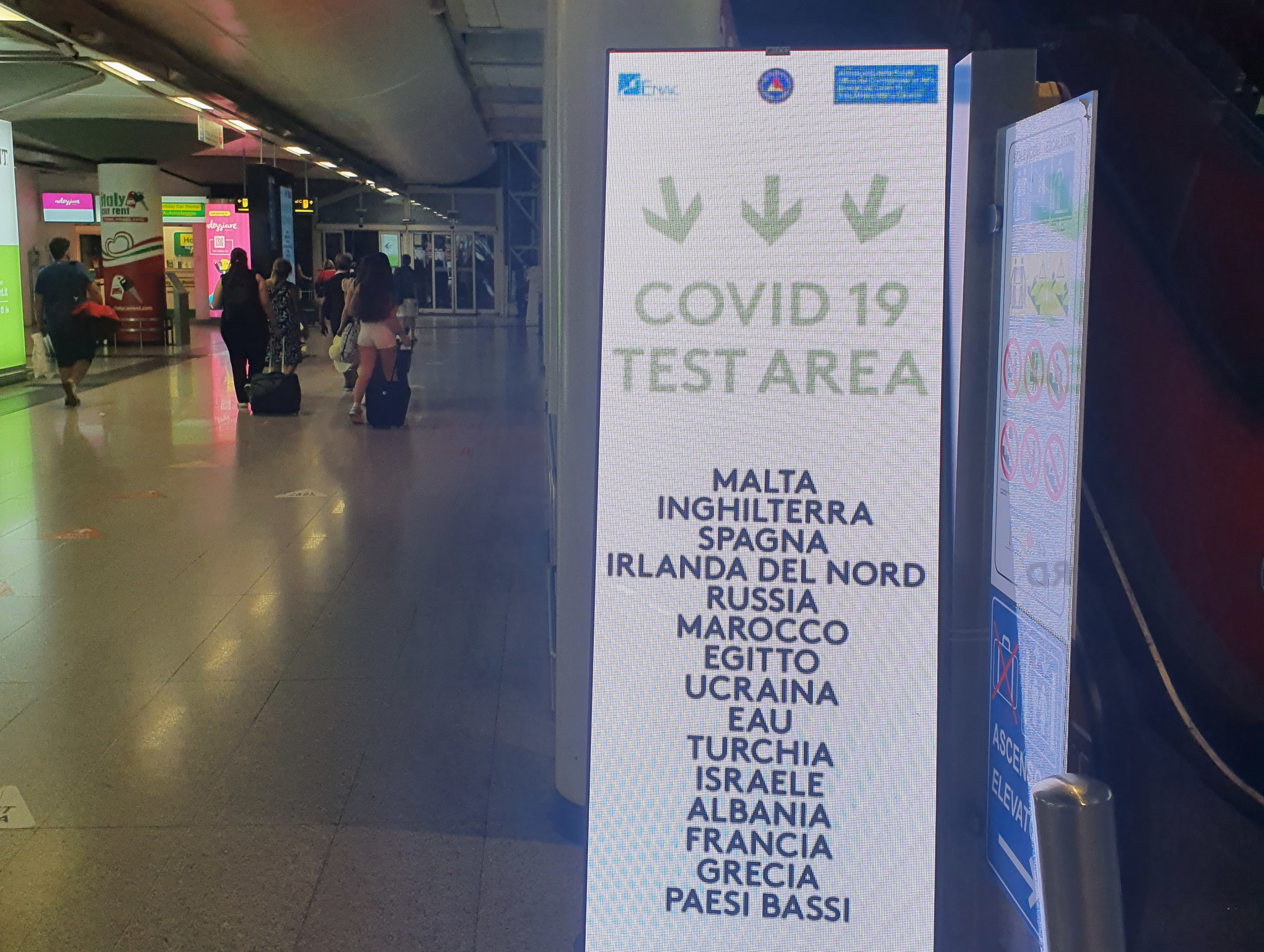 Variante Delta, così entra in Sicilia dagli aeroporti senza controlli