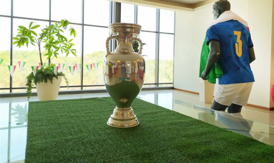 Euro 2020, la coppa e la maglia di Chiellini a Palermo e Catania