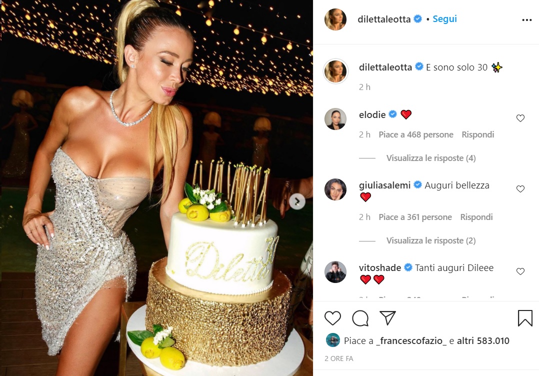 Galleria foto 'Diletta Leotta, bikini da urlo: vacanze da single ma Can Yaman – Fotogallery' - foto 12