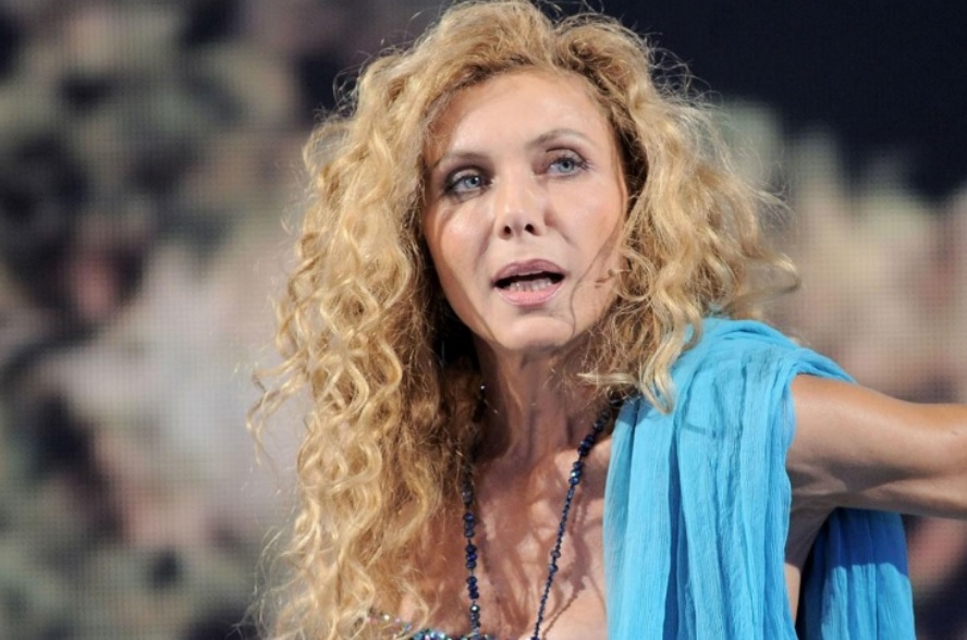 Eleonora Brigliadori, frasi choc sui vaccini anti-Covid, il video